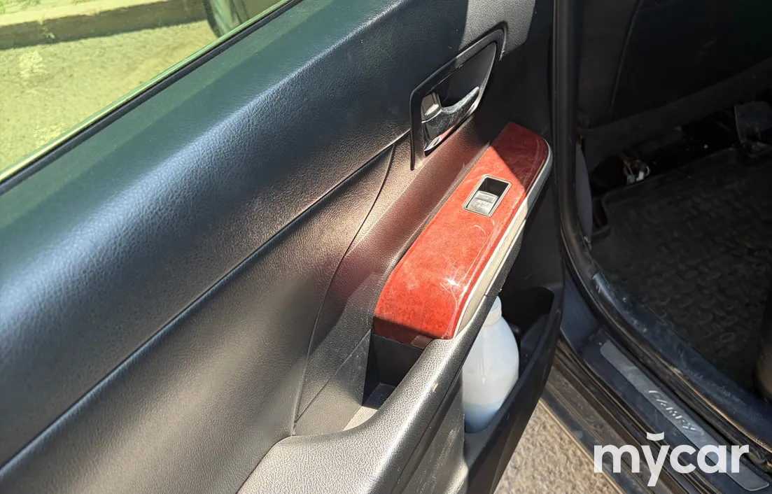 Toyota Camry 2013