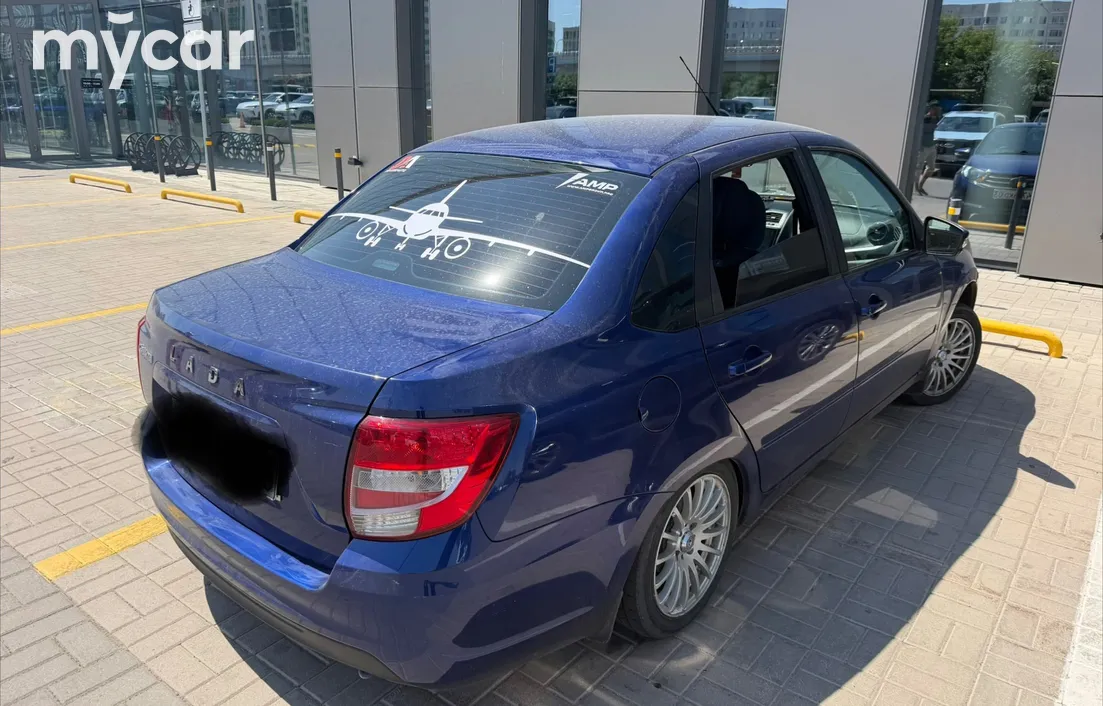 LADA Granta 2025