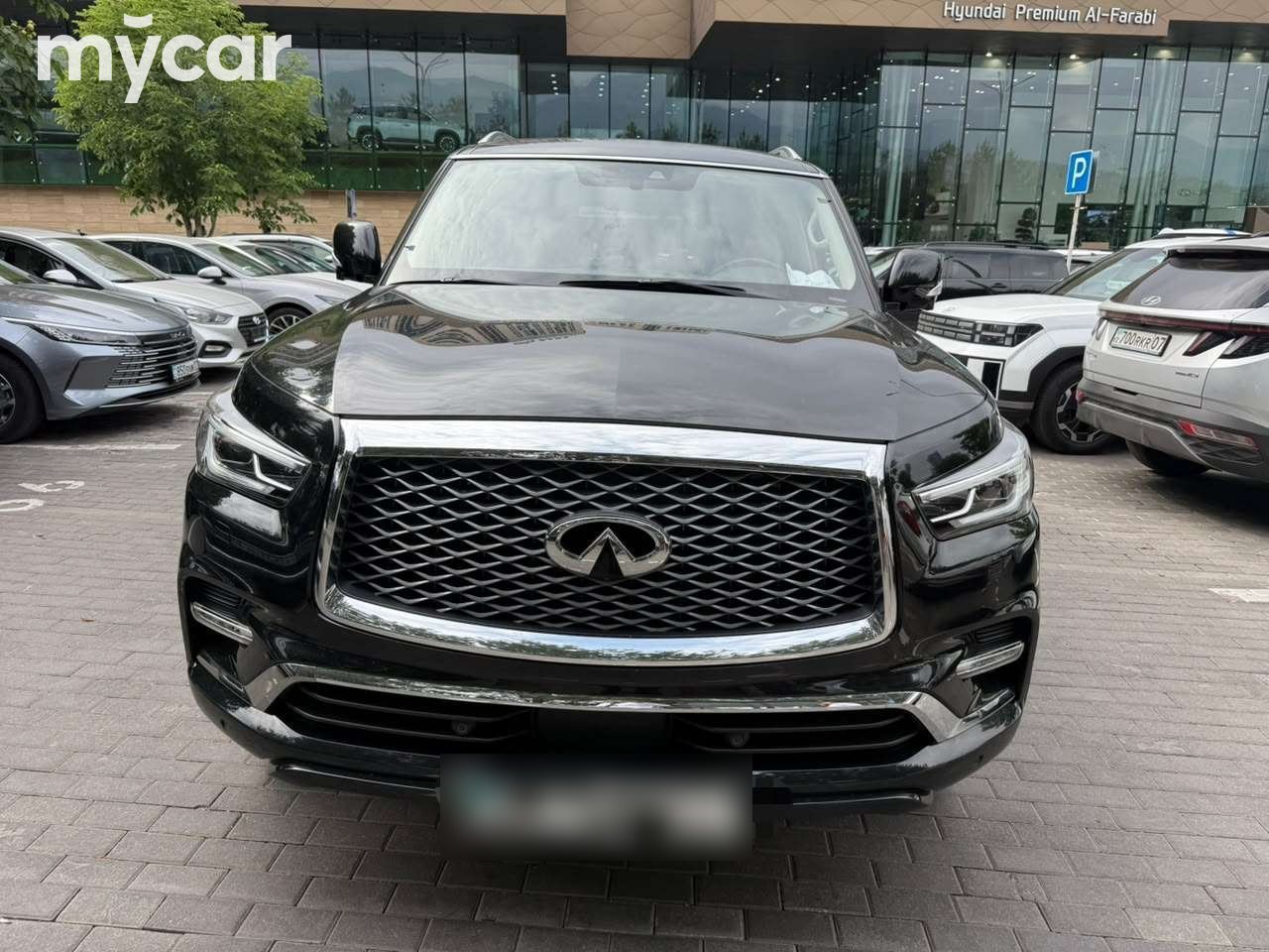 Infiniti QX80 2021