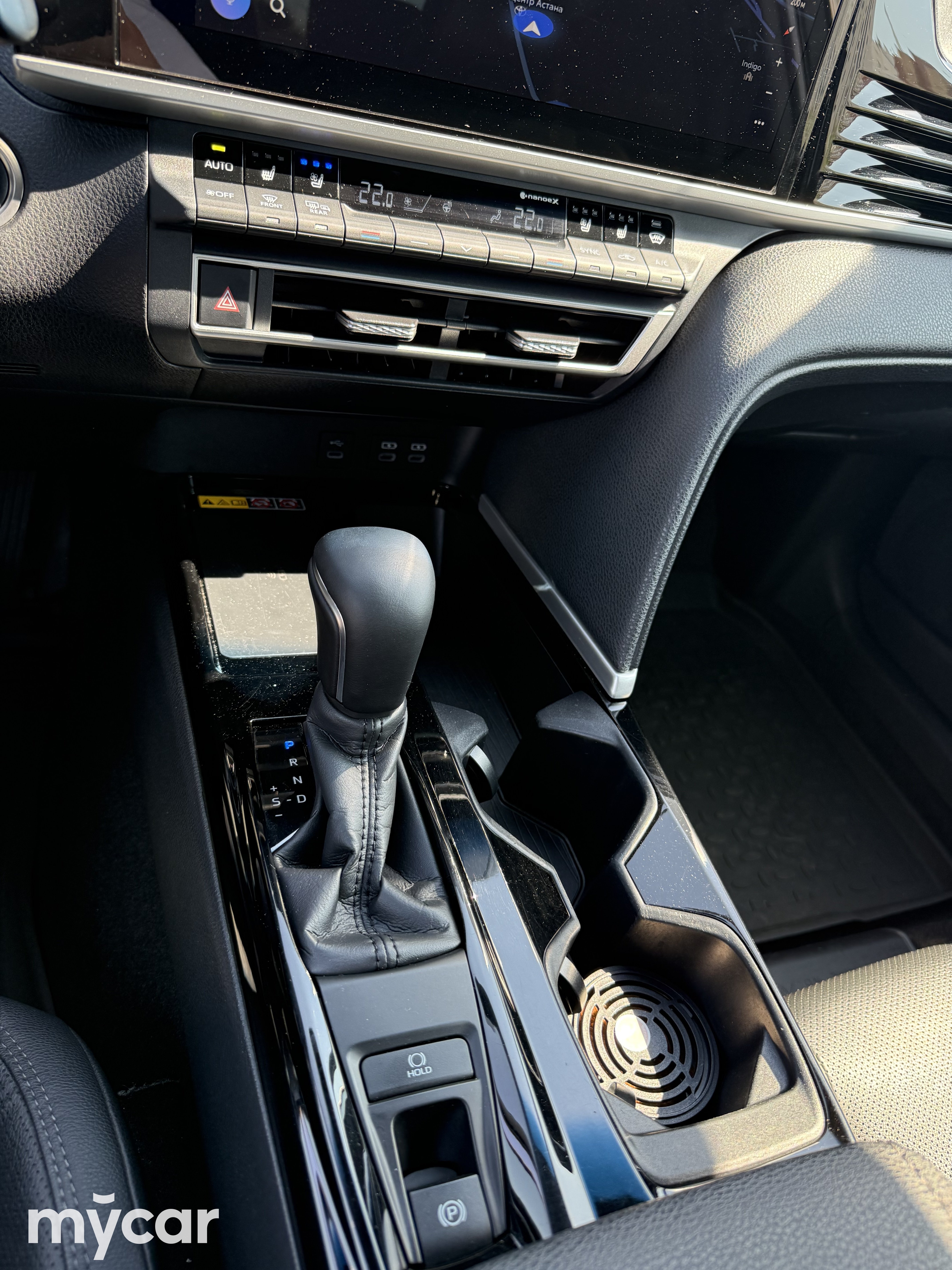 Toyota Camry 2024