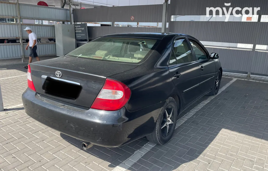 Toyota Camry 2004