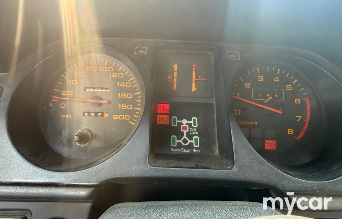 Mitsubishi Pajero 1992