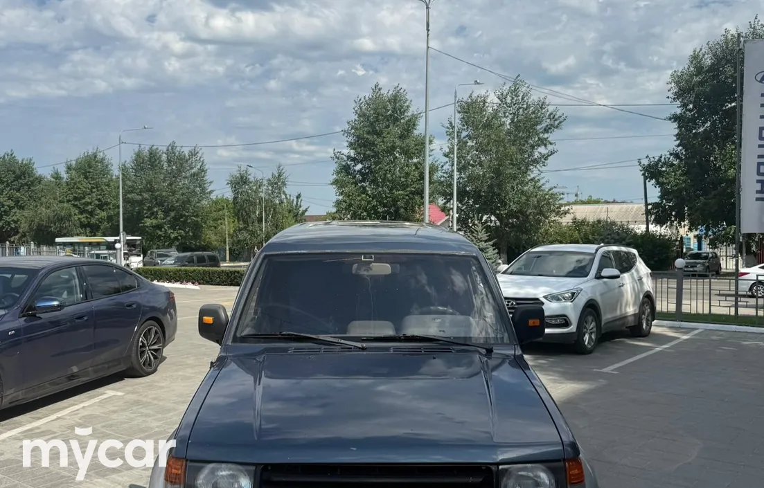Mitsubishi Pajero 1992