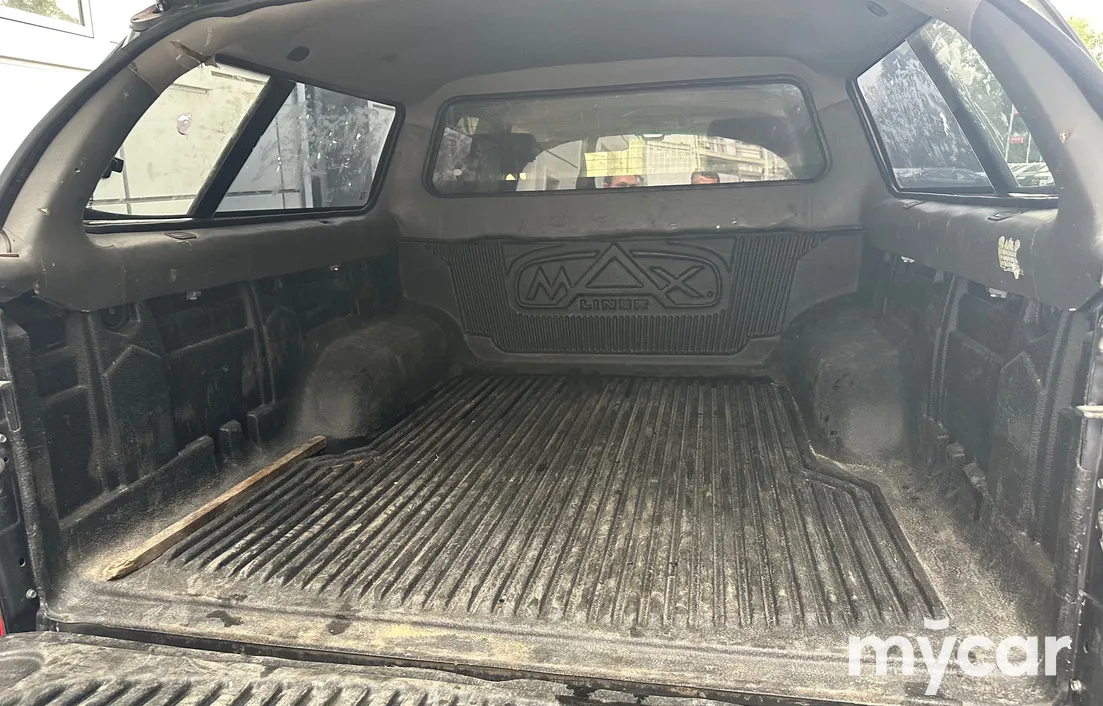 Toyota Hilux 2013