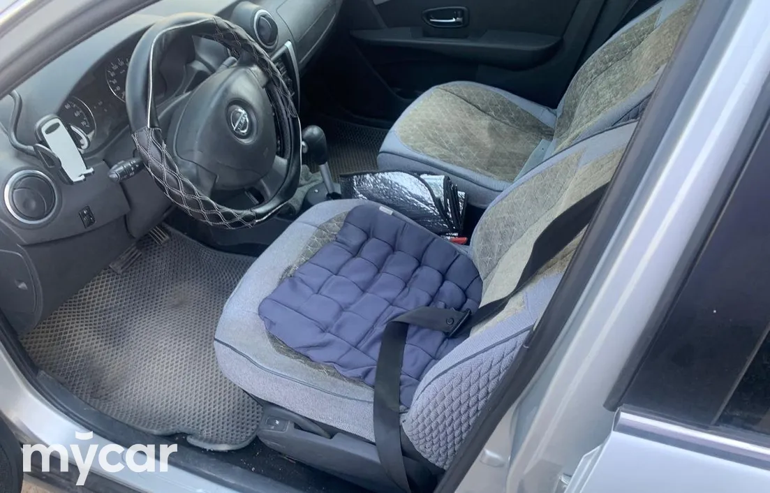Nissan Almera 2014