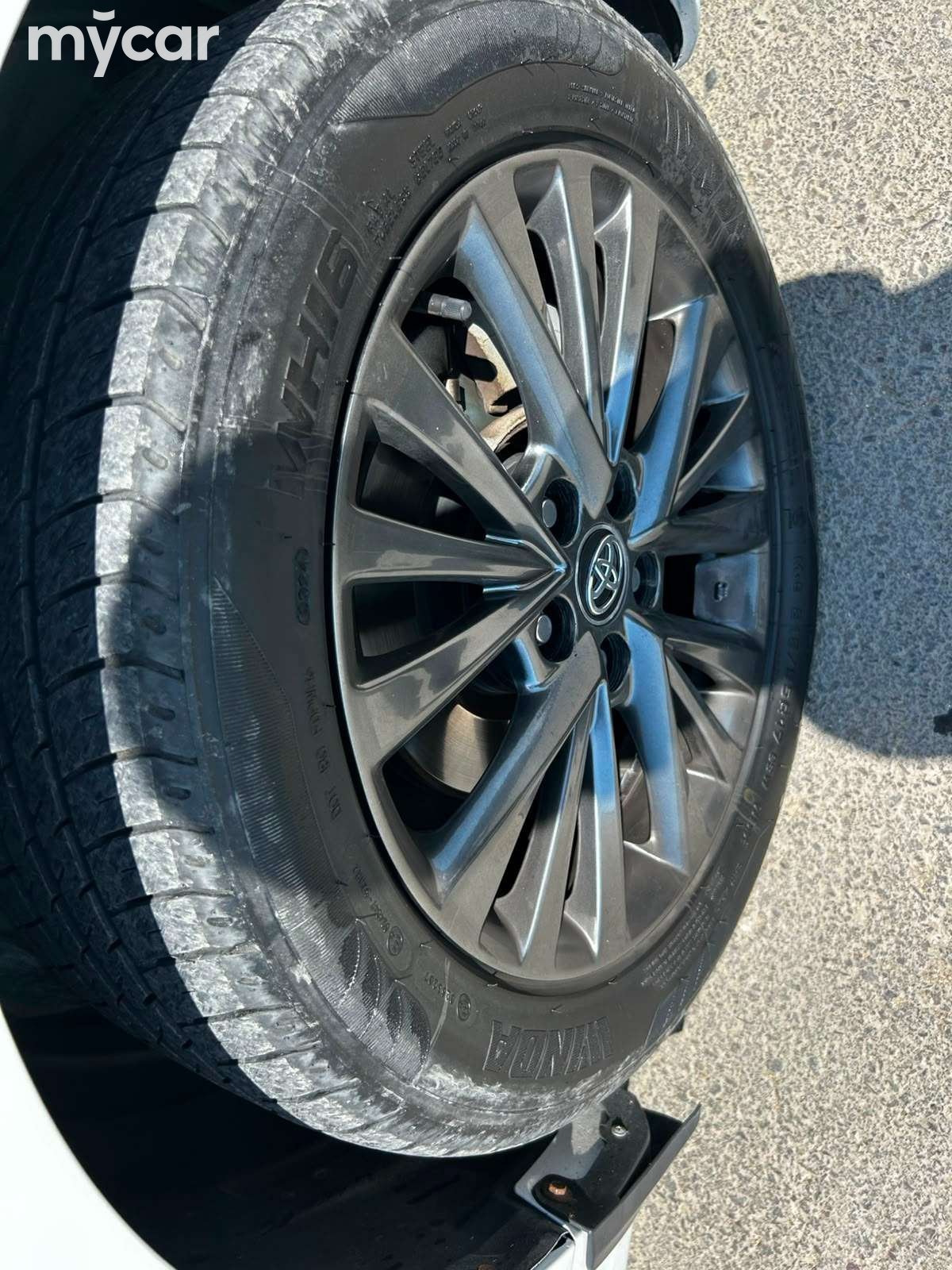 Toyota Camry 2014