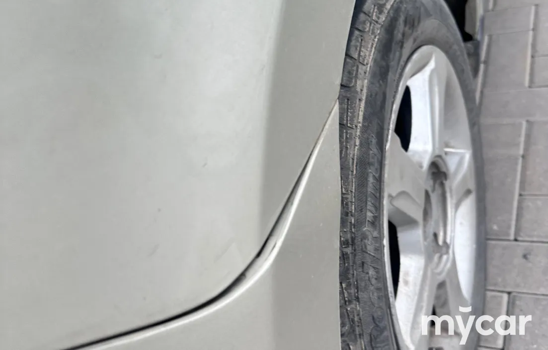 Nissan Tiida 2007