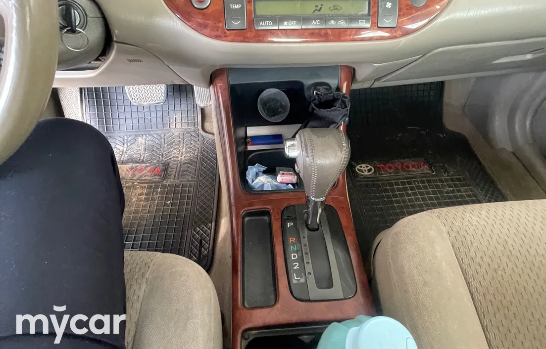 Toyota Camry 2004