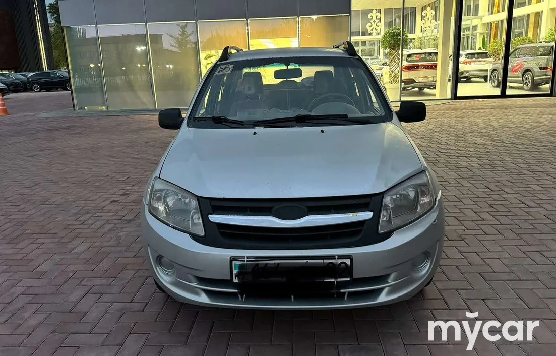 LADA Granta 2012