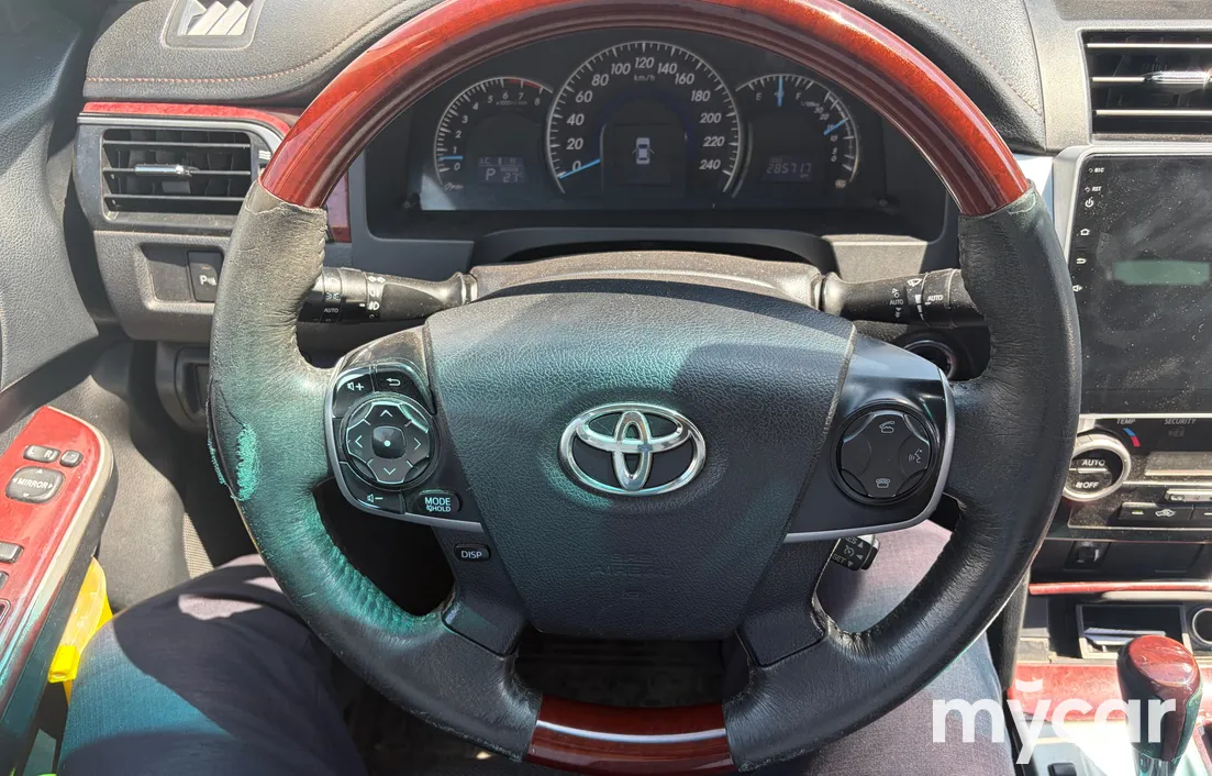 Toyota Camry 2013