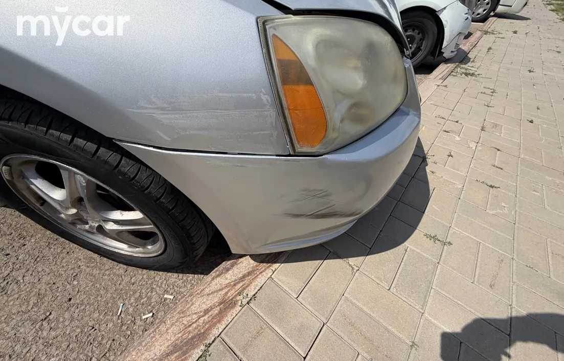 Mitsubishi Galant 2004