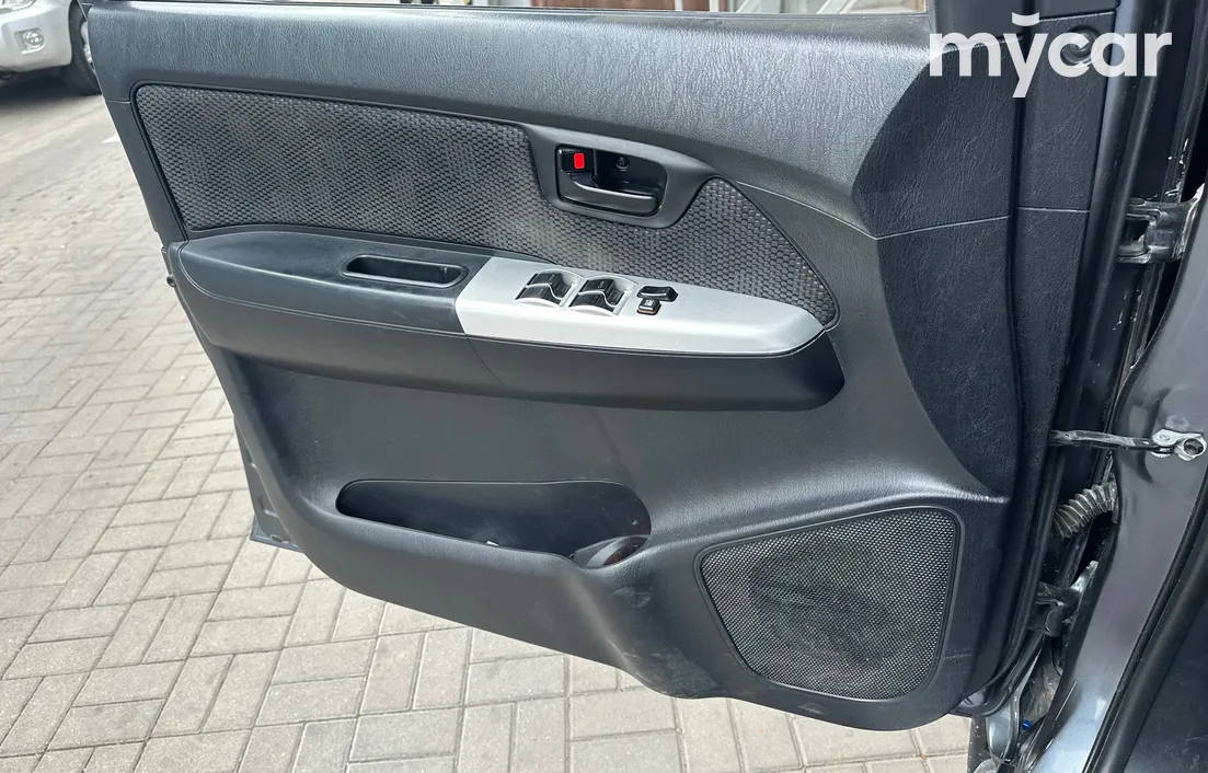 Toyota Hilux 2013