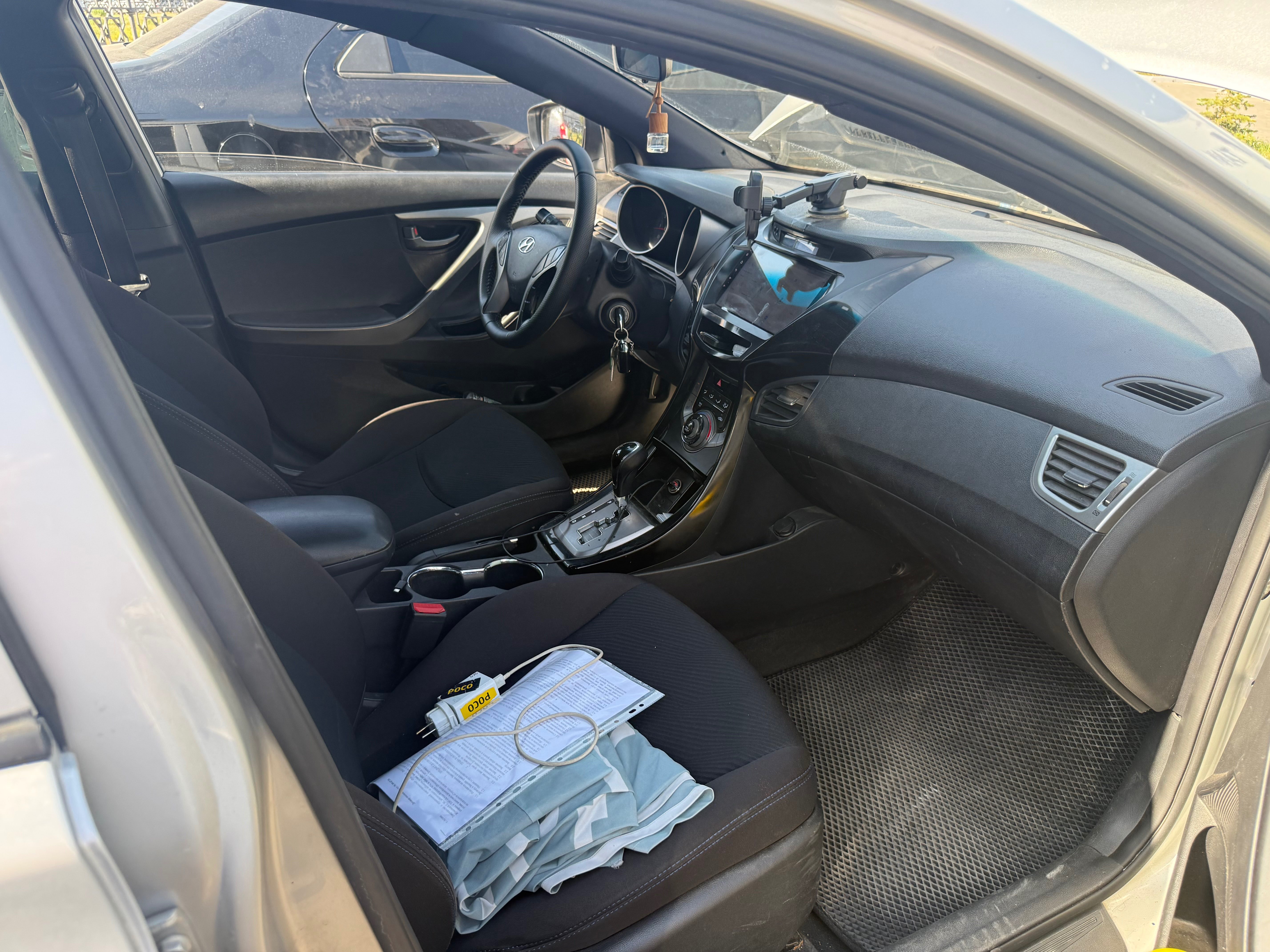 Hyundai Elantra 2013