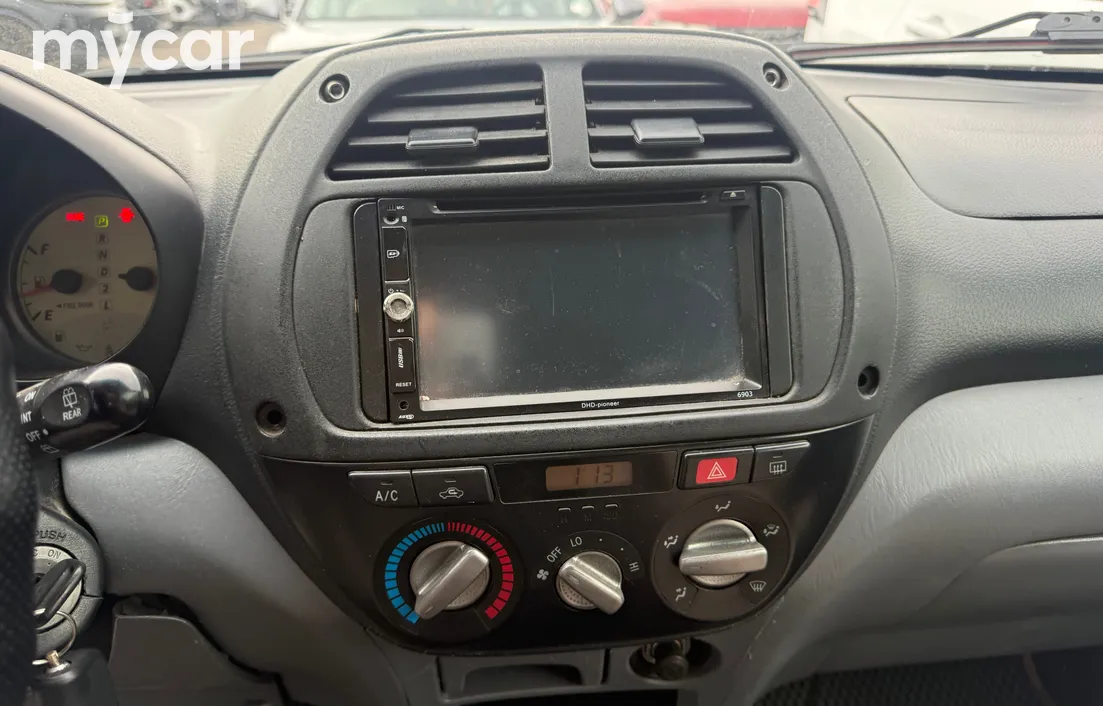 Toyota RAV4 2003