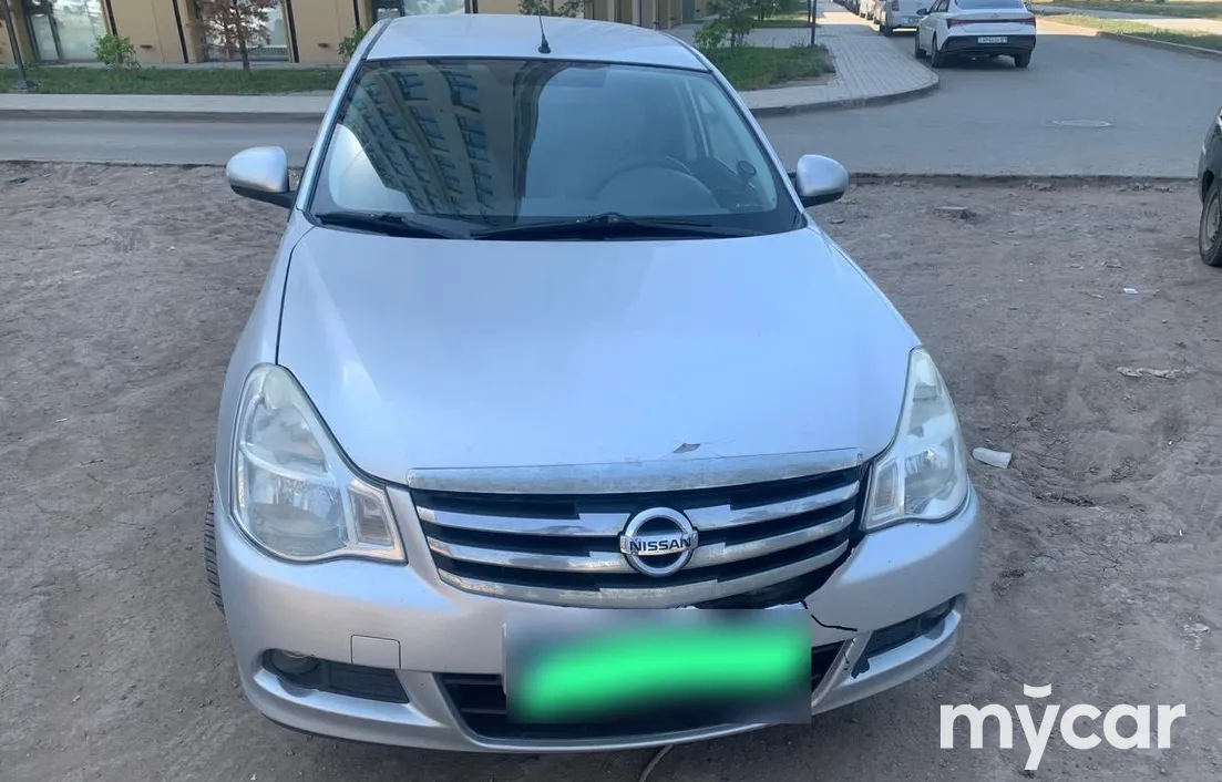 Nissan Almera 2014