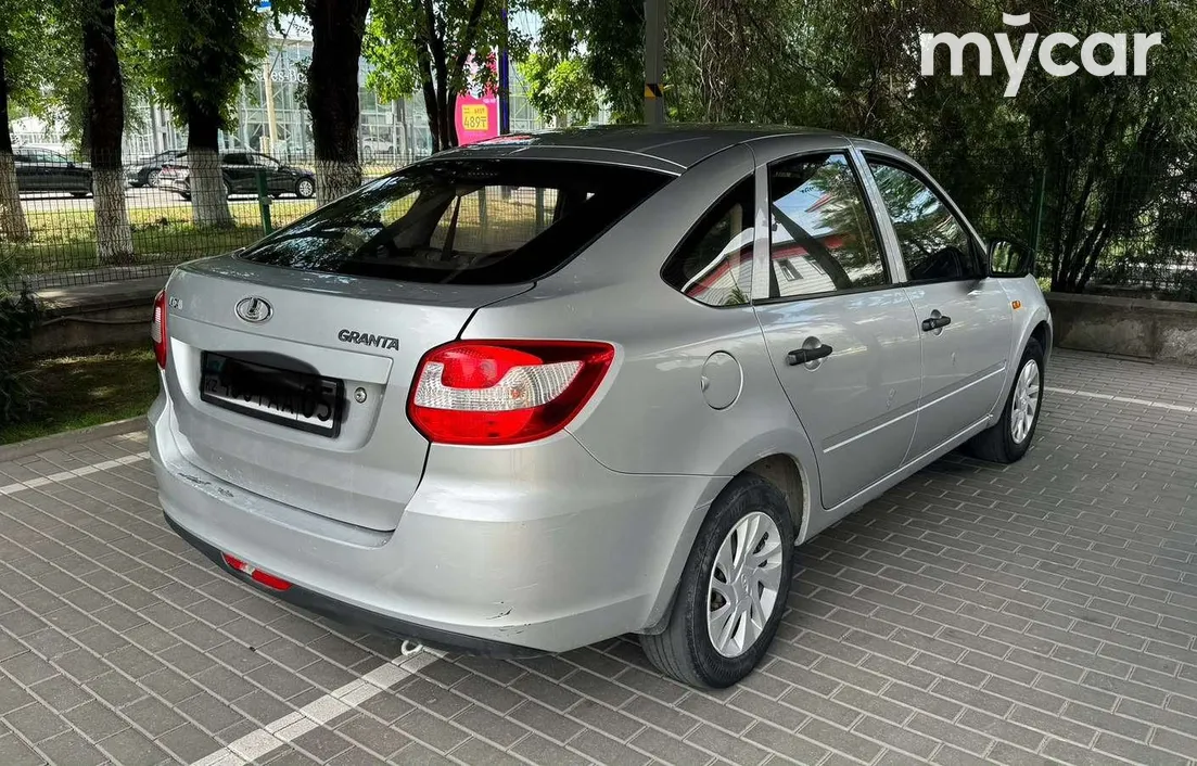 LADA Granta 2015