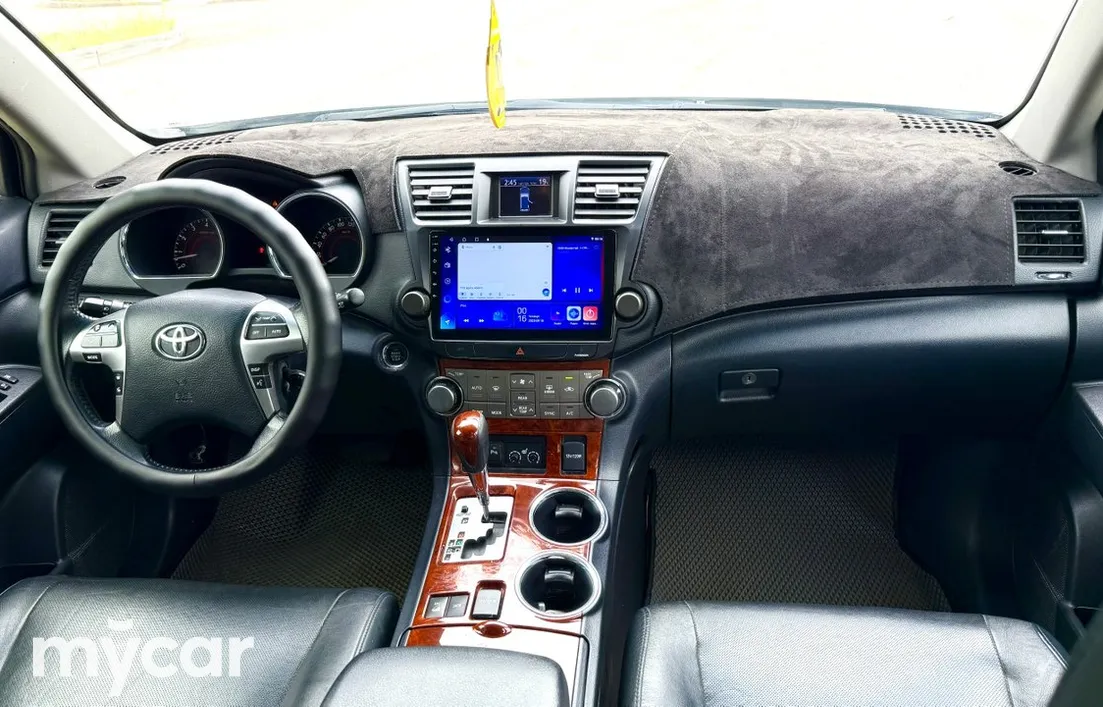 Toyota Highlander 2013