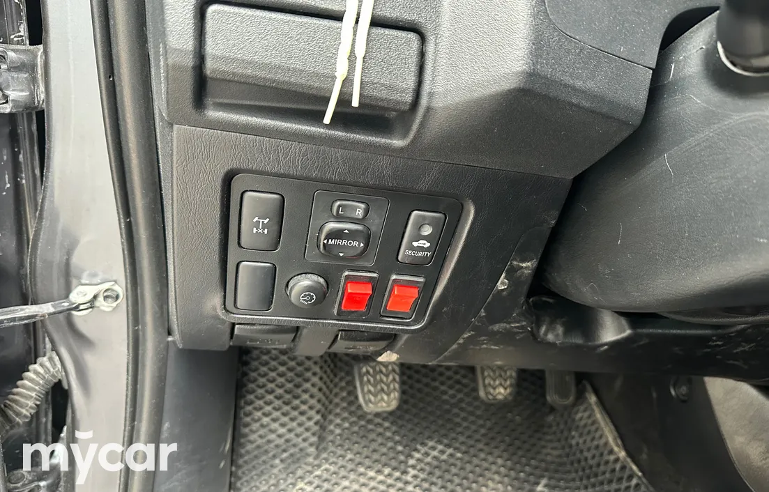 Toyota Hilux 2013