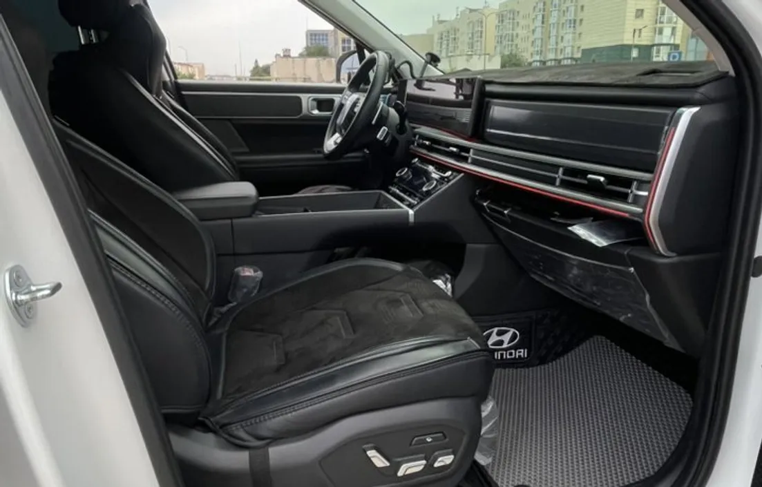 Hyundai Santa Fe 2025