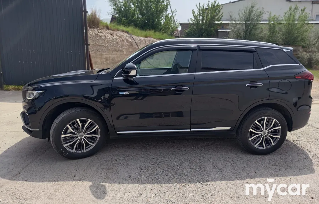 Geely Azkarra 2023