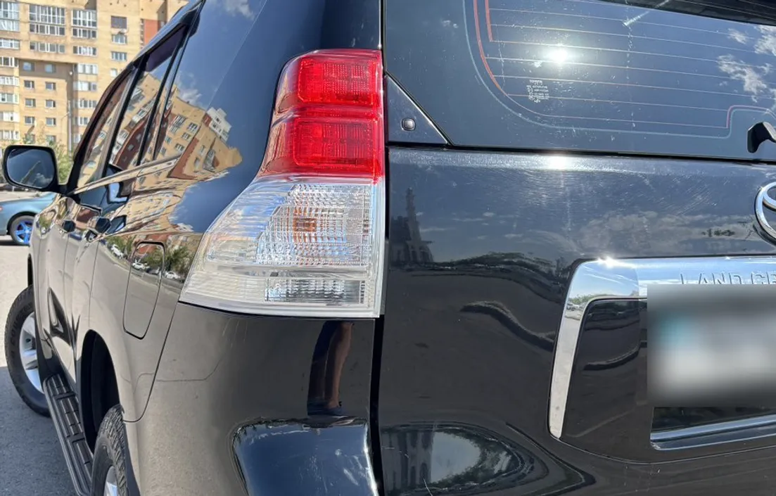 Toyota Land Cruiser Prado 2012