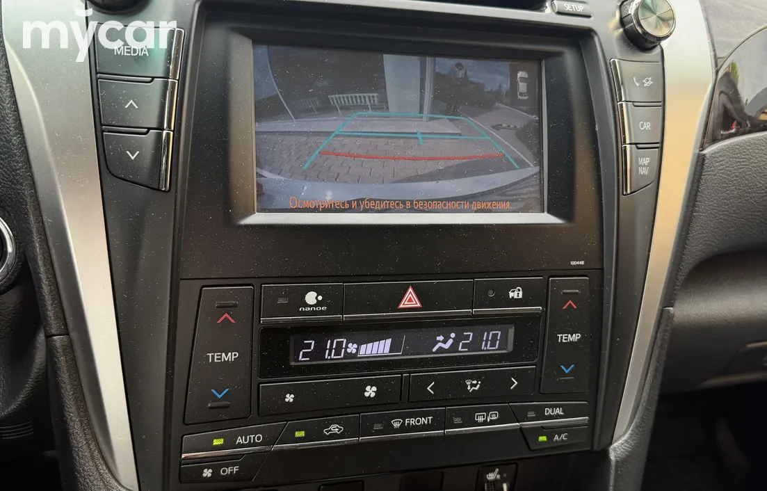 Toyota Camry 2015