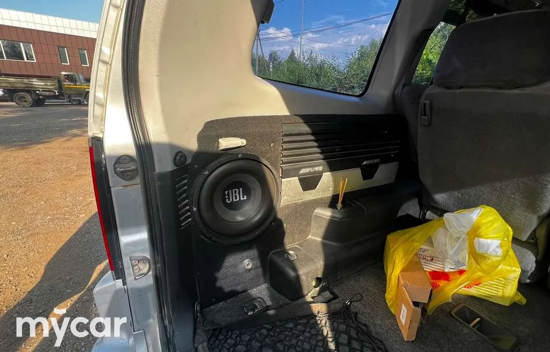 Mitsubishi Pajero 2002