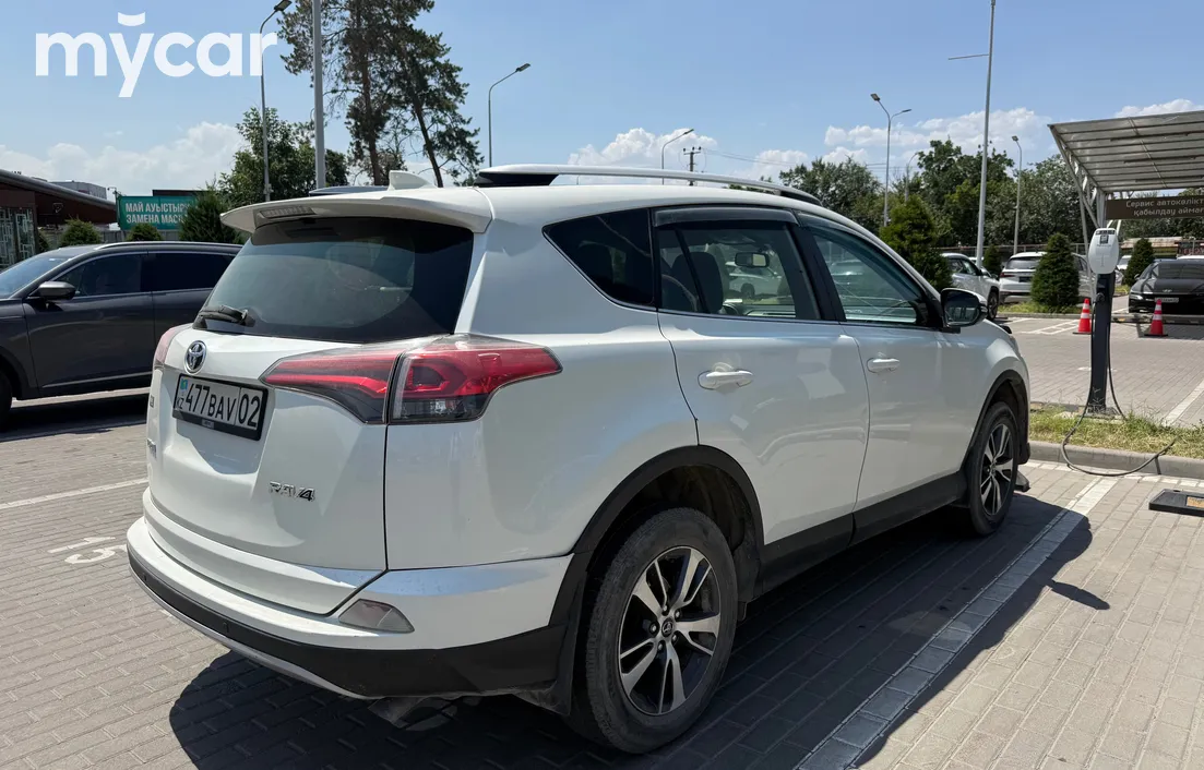 Toyota RAV4 2017