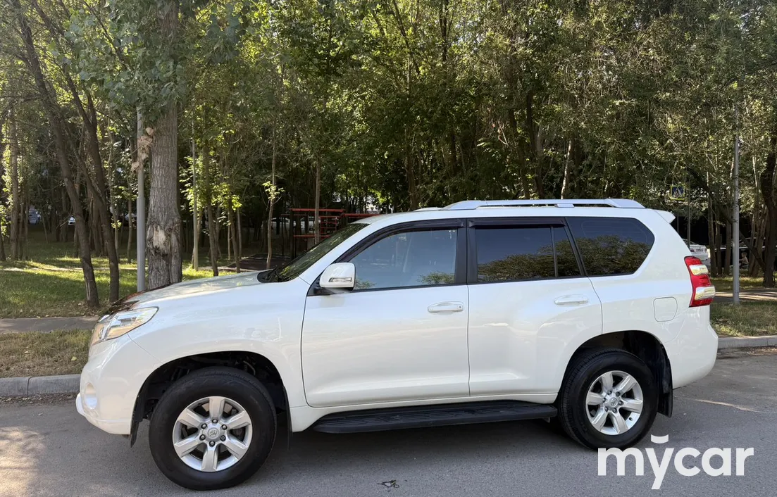 Toyota Land Cruiser Prado 2014
