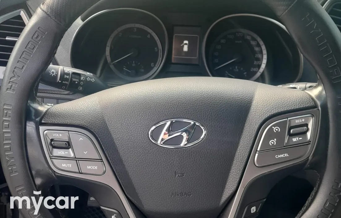 Hyundai Santa Fe 2017