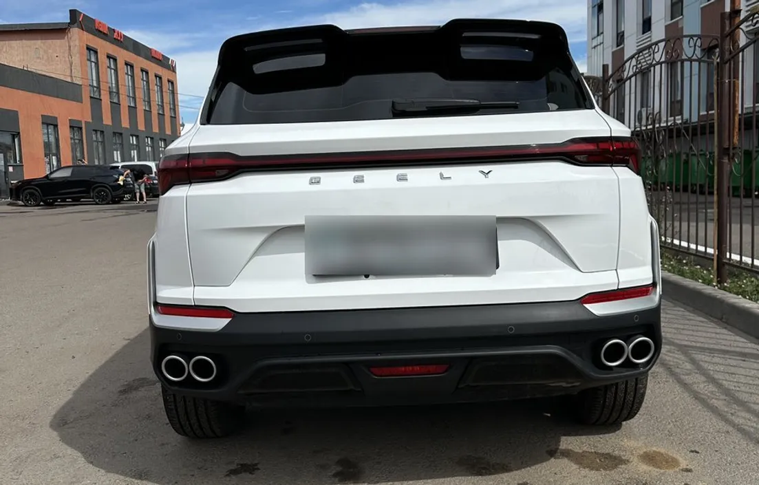 Geely Coolray 2025