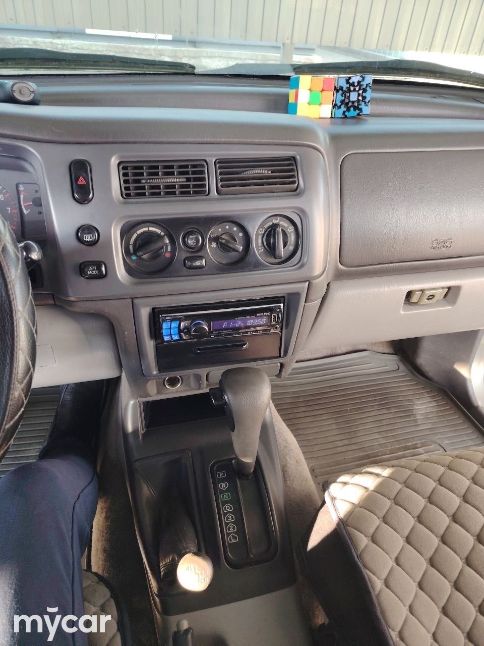 Mitsubishi Montero Sport 2000