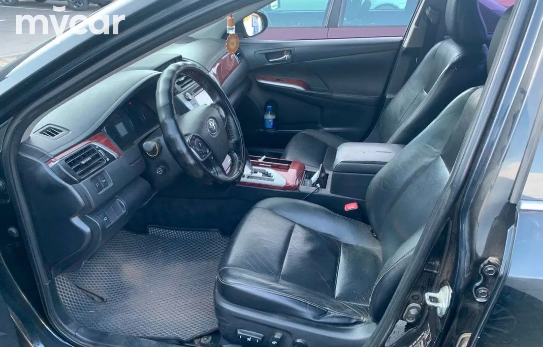 Toyota Camry 2011