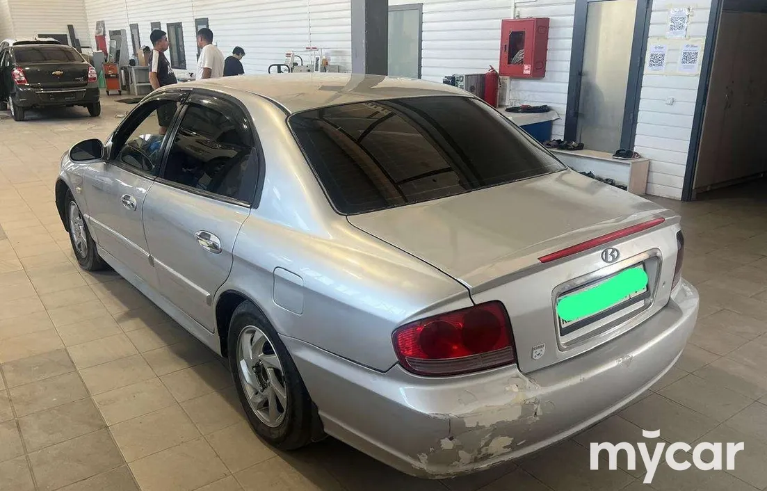 Hyundai Sonata 2002