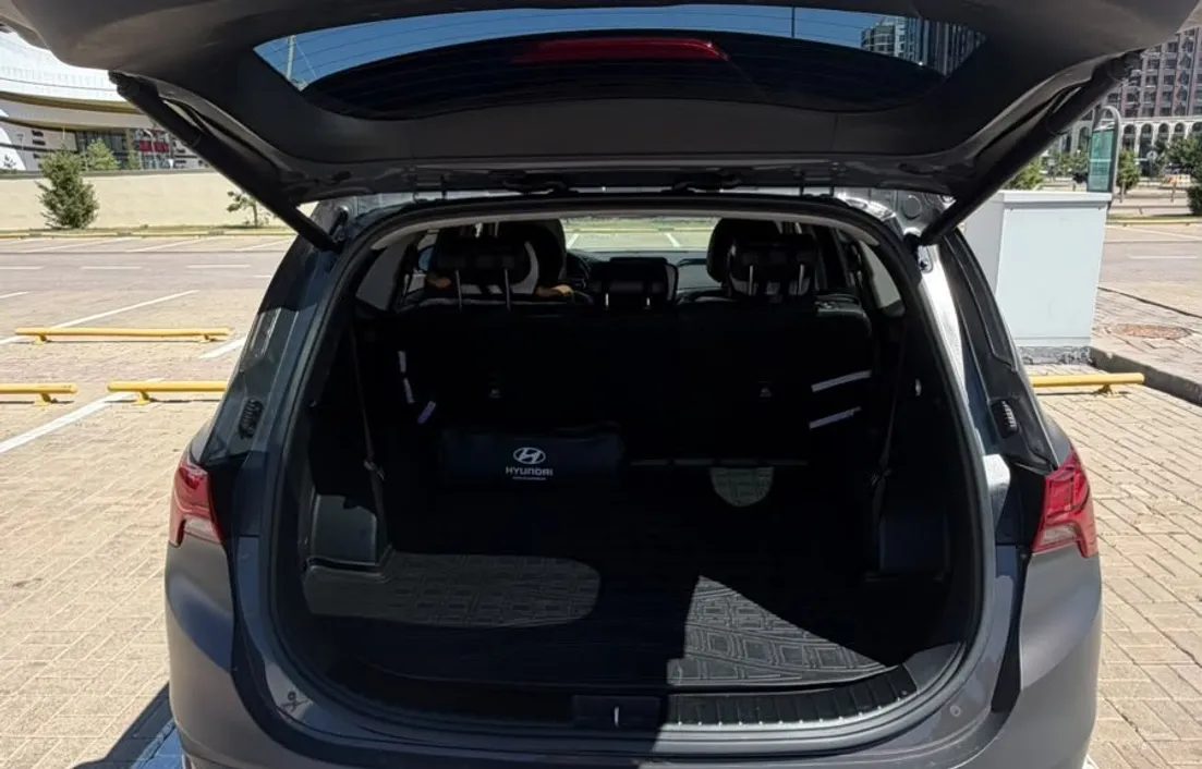 Hyundai Santa Fe 2022