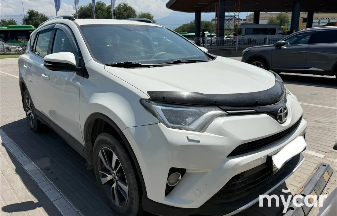 Toyota RAV4 2017