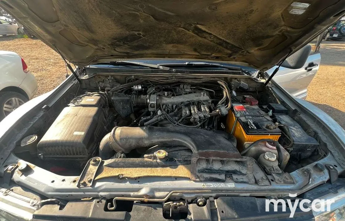 Mitsubishi Pajero 2002