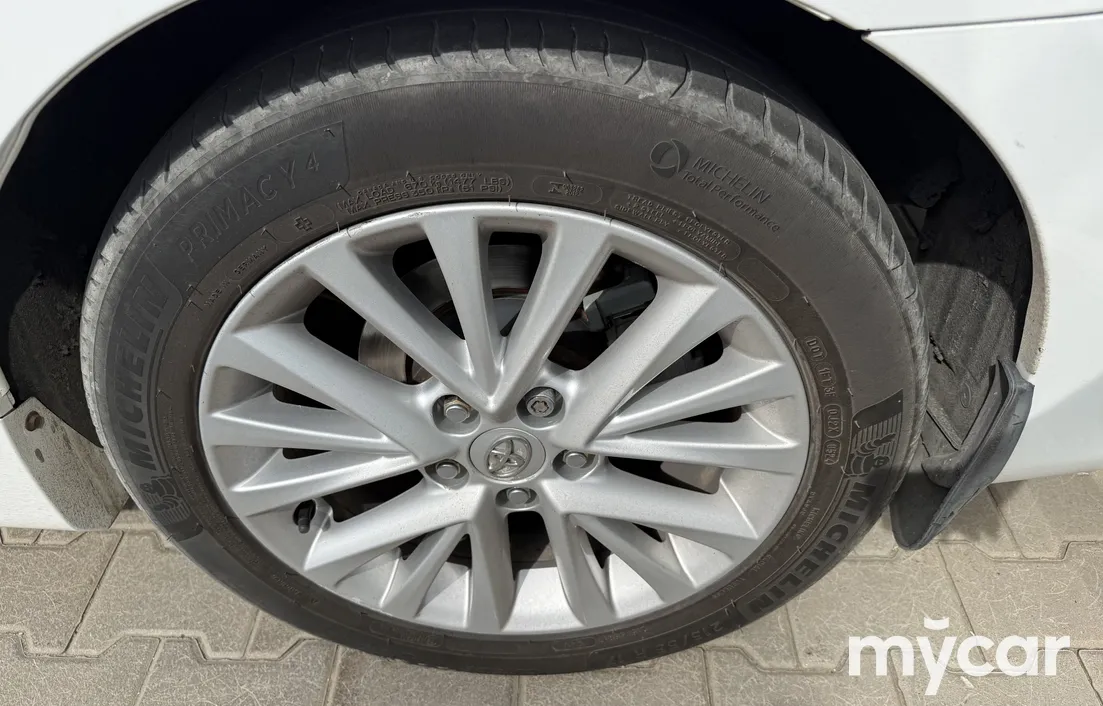 Toyota Camry 2015