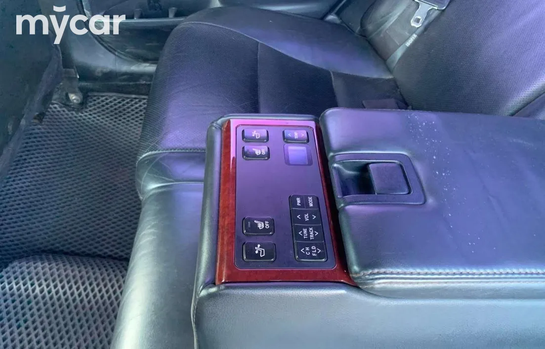 Toyota Camry 2011