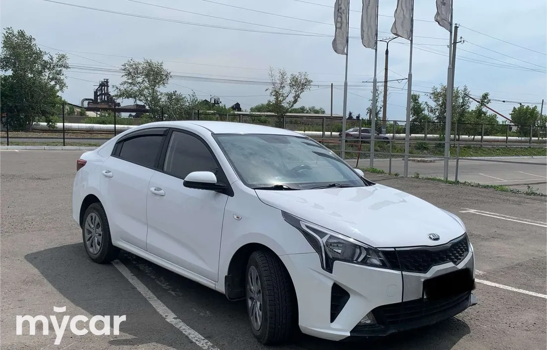 Kia Rio 2021