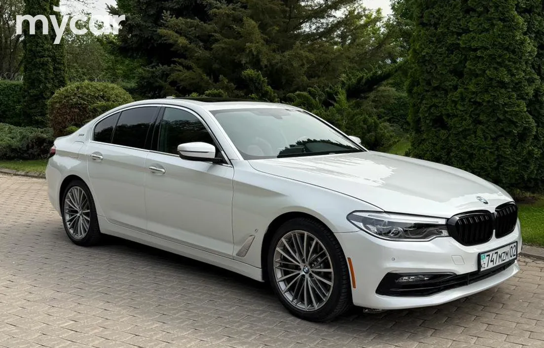 BMW 5 серия 2018