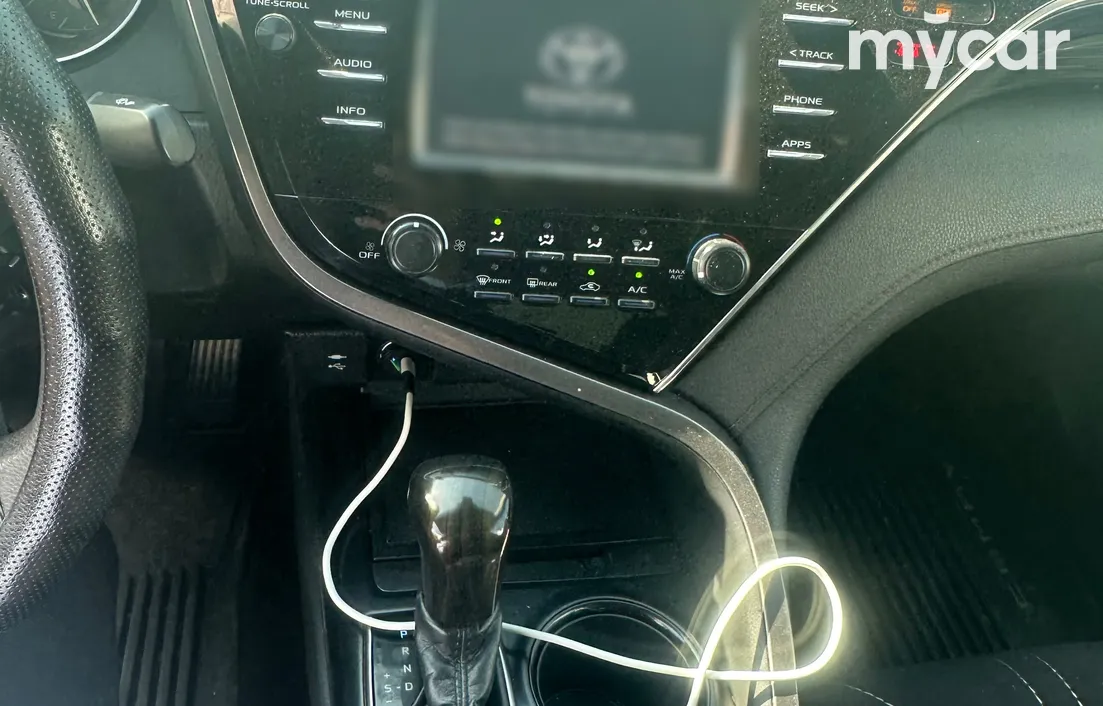 Toyota Camry 2017