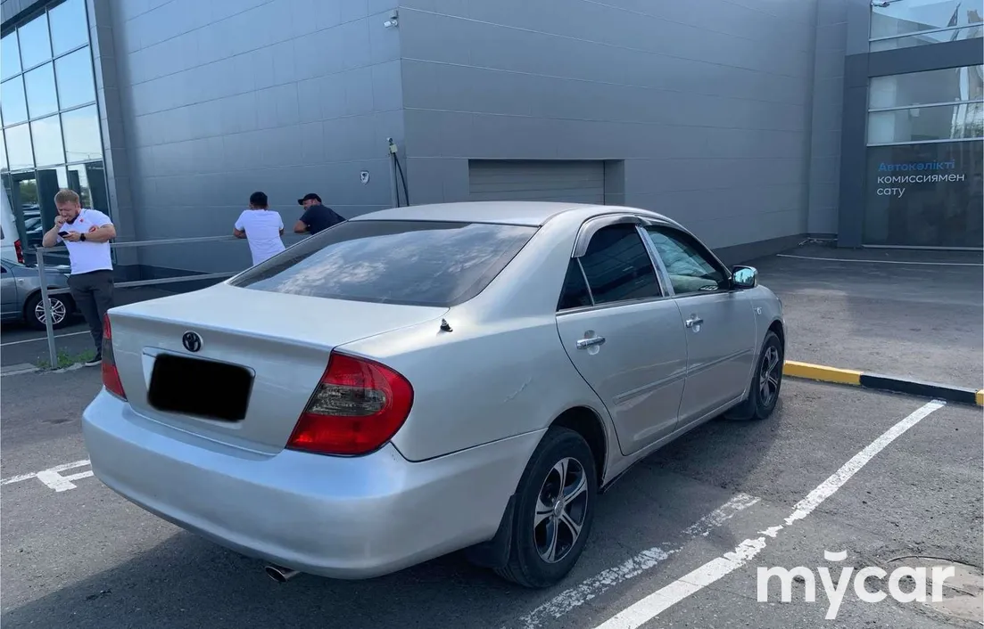 Toyota Camry 2003