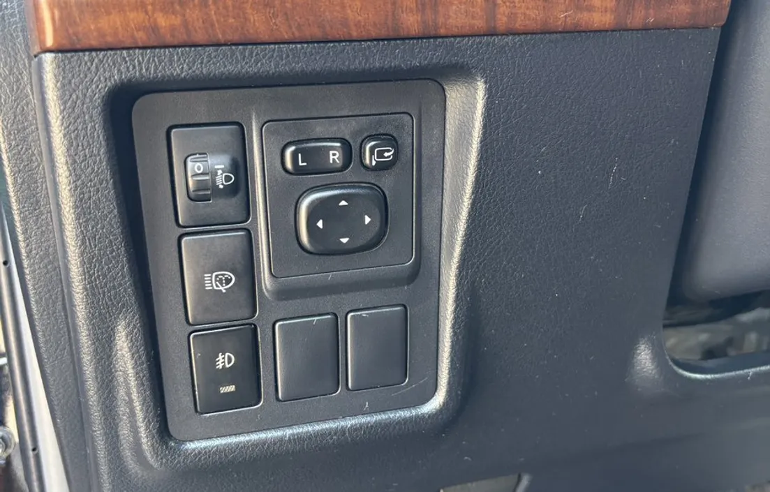 Toyota Land Cruiser Prado 2012