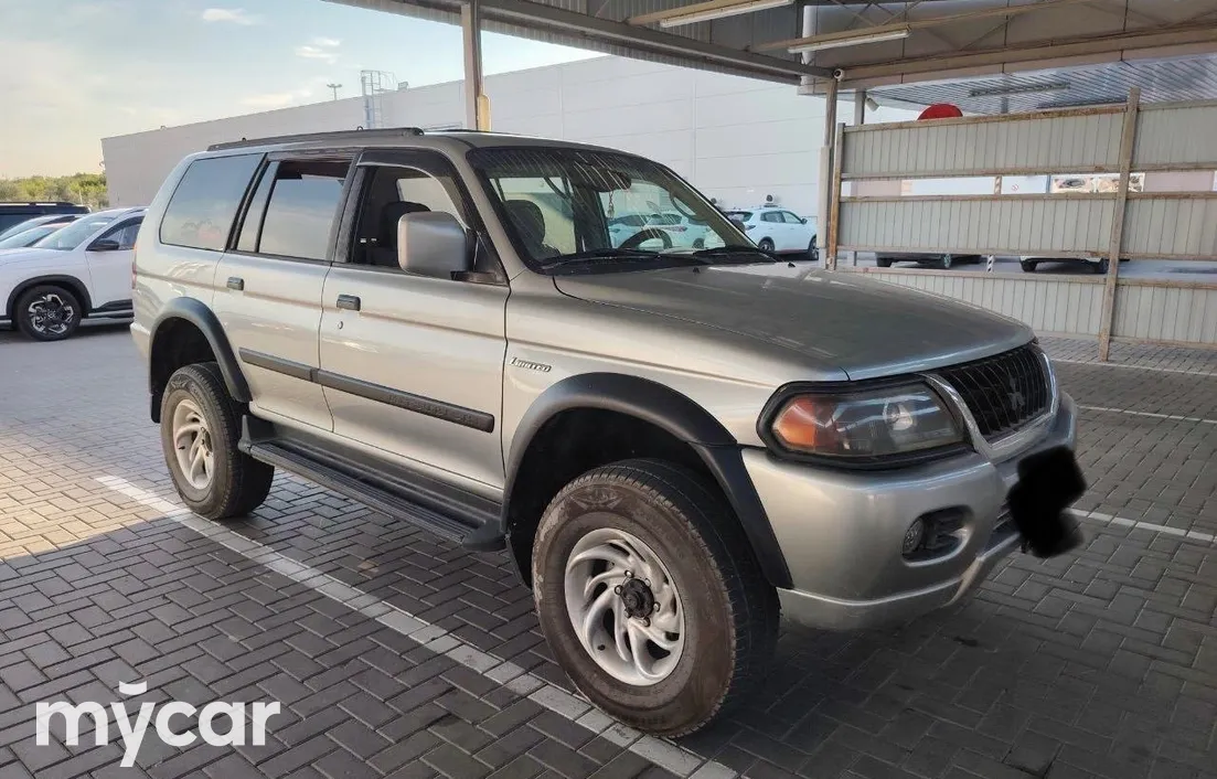 Mitsubishi Montero Sport 2000