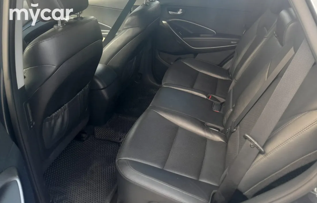 Hyundai Santa Fe 2017