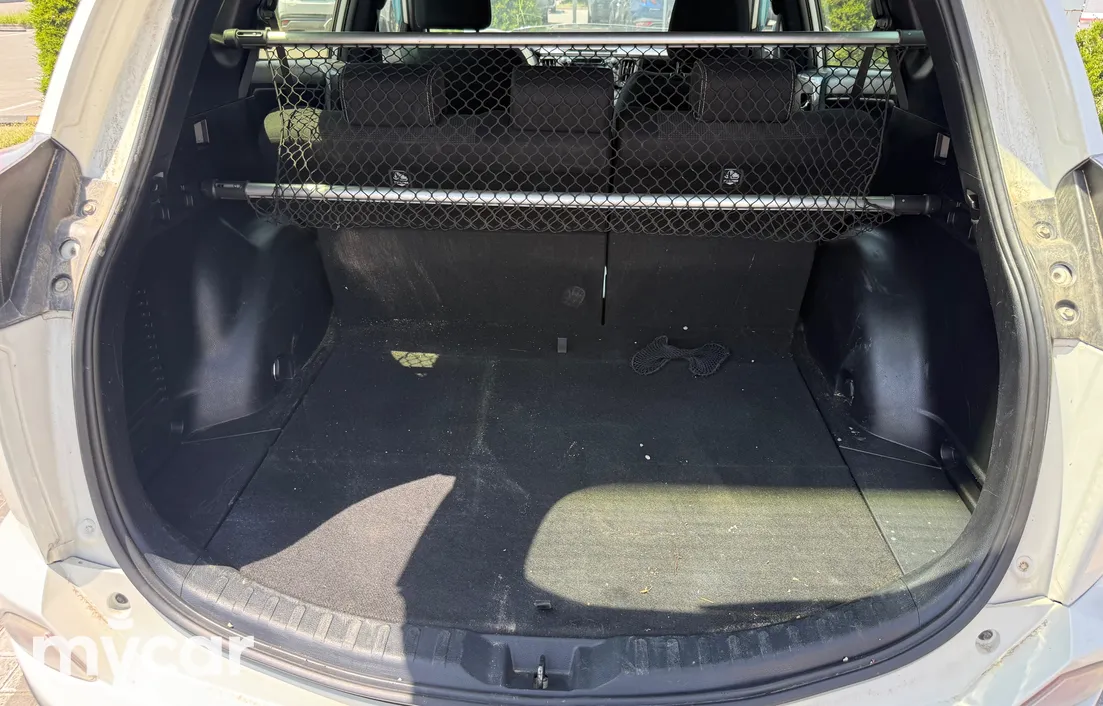Toyota RAV4 2017