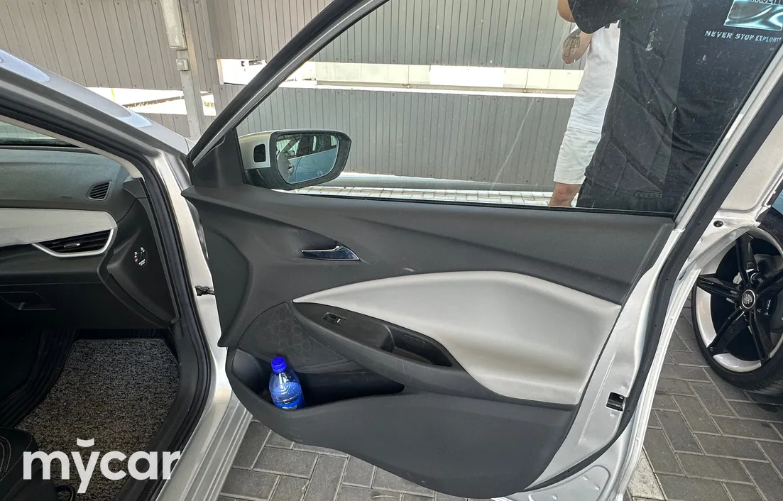 Chevrolet Onix 2023