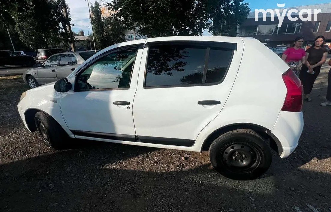 Renault Sandero 2012