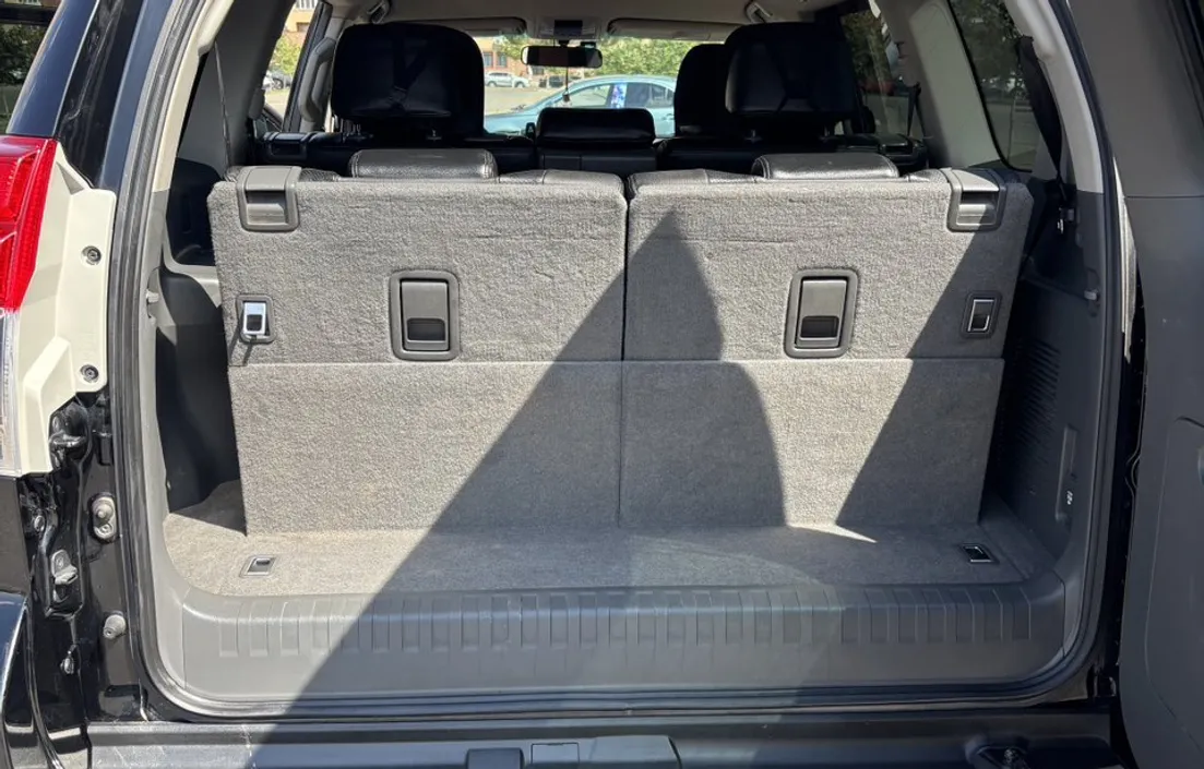 Toyota Land Cruiser Prado 2012